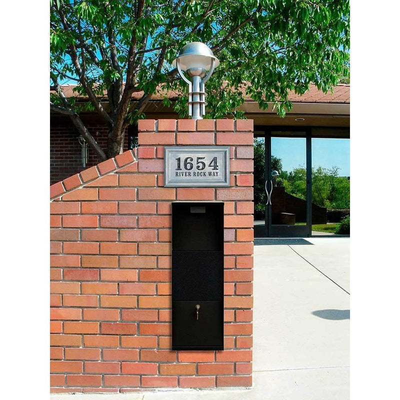Qualarc The Vacation Locking Mailbox