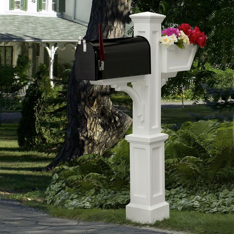 Mayne Westbrook Plus Mail Post